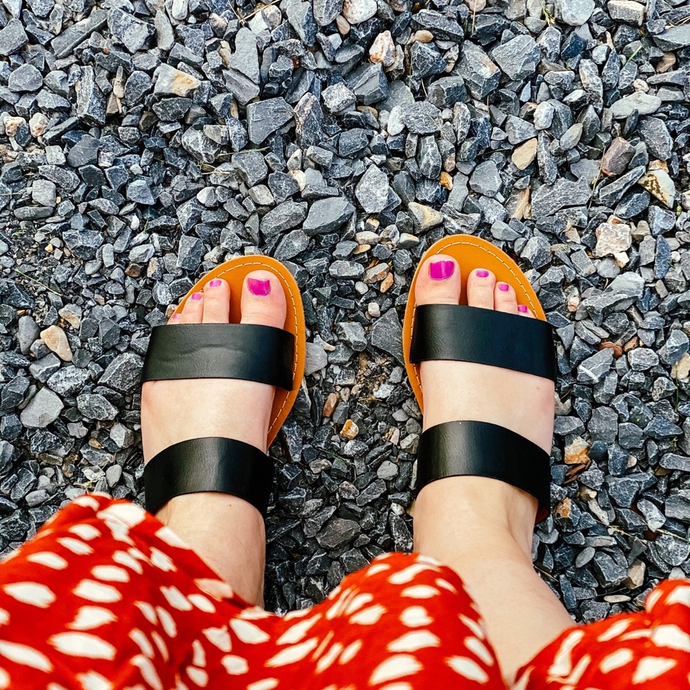 Brand New Womens Black Slip-On Sandals
